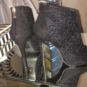 Ladies black lace peep toe booties
